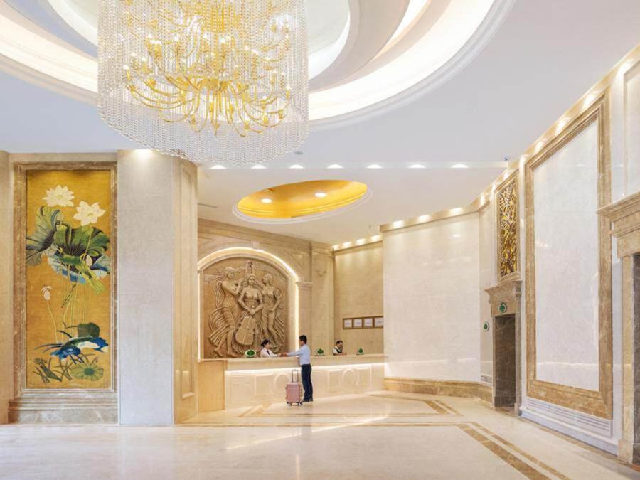 Vienna International Hotel Taizhou Wenling Branch Ngoại thất bức ảnh