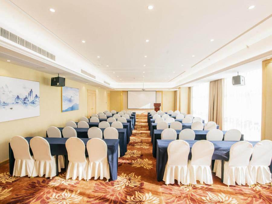 Vienna International Hotel Taizhou Wenling Branch Ngoại thất bức ảnh