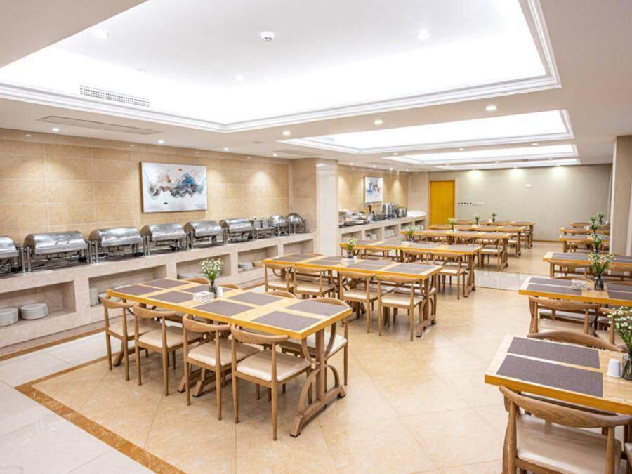 Vienna International Hotel Taizhou Wenling Branch Ngoại thất bức ảnh